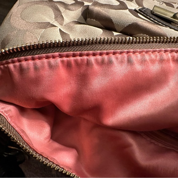 Coach signature jacquard slouch shoulder bag - Picture 5 of 6